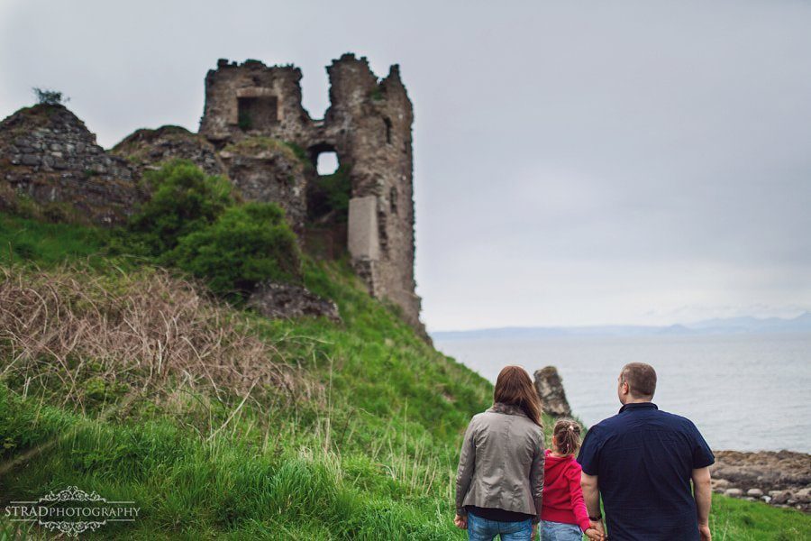 ayrshire family photographer, family photographer ayrshire, family photography, ayr, ayrshire, dunure castle