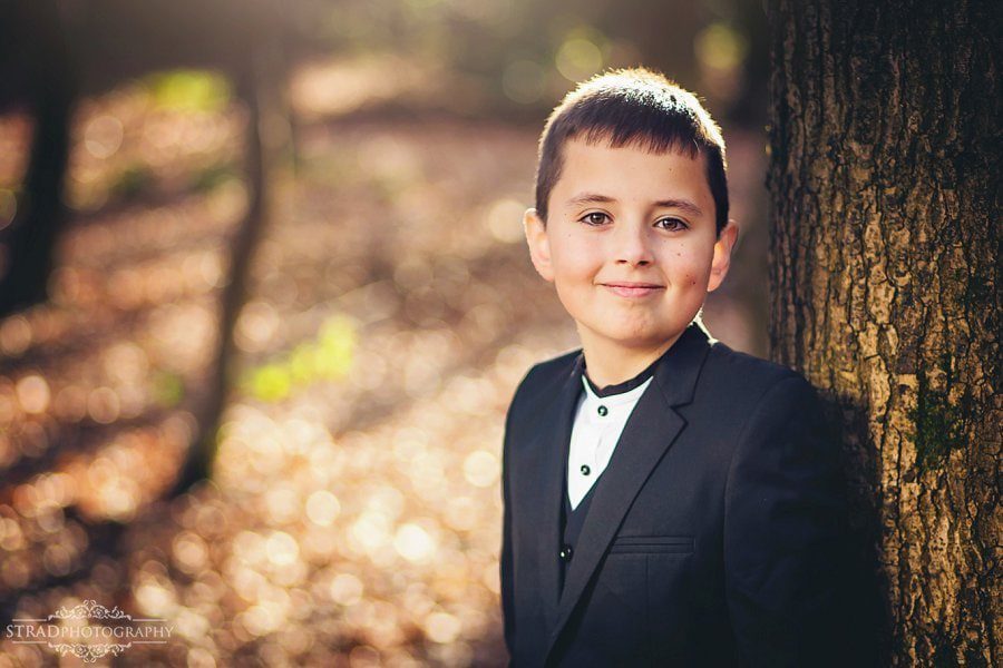 family event, first communion posing ideas, first communion, first communion posing, first holy communion, first holy communion photography in glasgow, glasgow, scotland