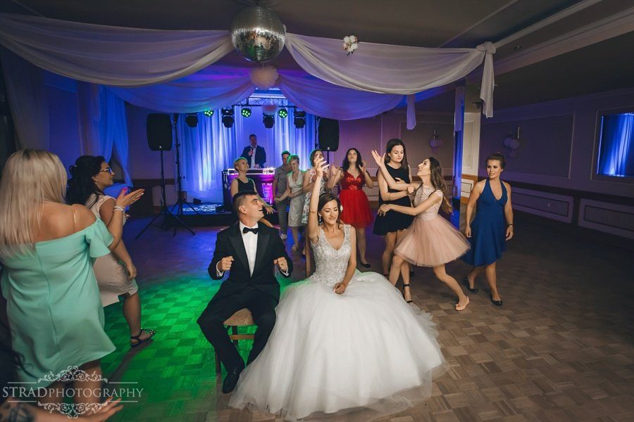Ania-Piotr-Perła-Mazur-Ełk-Poland-destination-photographer-Scotland_0097 destination photographer scotland, ełk, glasgow photographer, mazury, perła mazur, polish wedding, poland, wedding photography