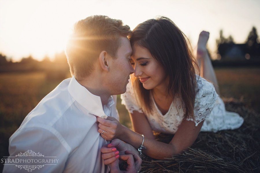 boat, couple, cute dog, dog, egagement, fields, glasgow, glasgow engagement photography, lake, man and woman, photo shoot, posing ideas, pre-wedding photography, save the date, scotland, sunset, wedding anniversary