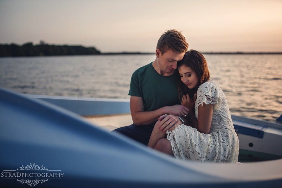 boat, couple, cute dog, dog, egagement, fields, glasgow, glasgow engagement photography, lake, man and woman, photo shoot, posing ideas, pre-wedding photography, save the date, scotland, sunset, wedding anniversary