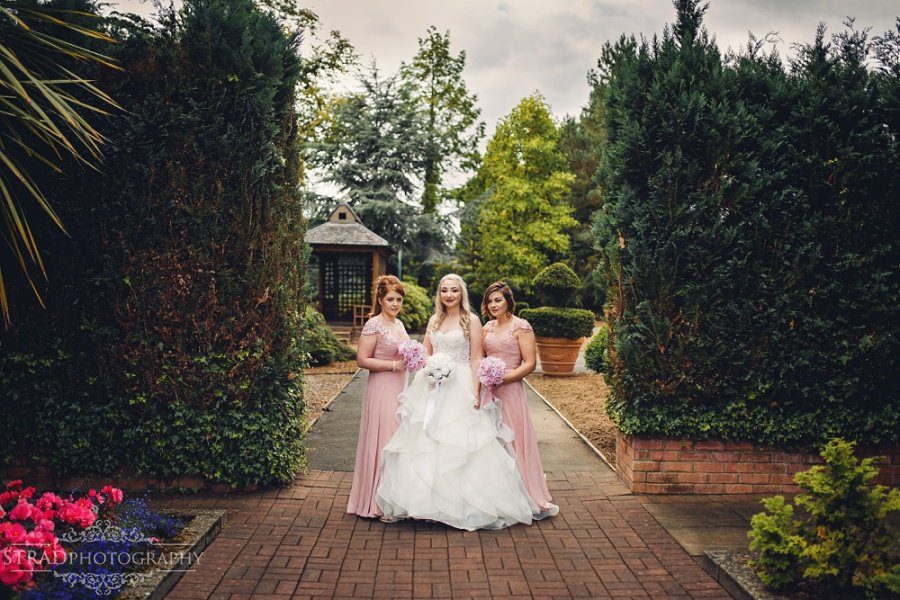 bothwell bridge hotel wedding photography, bride and groom, glasgow, scotland, scottish wedding, wedding photography