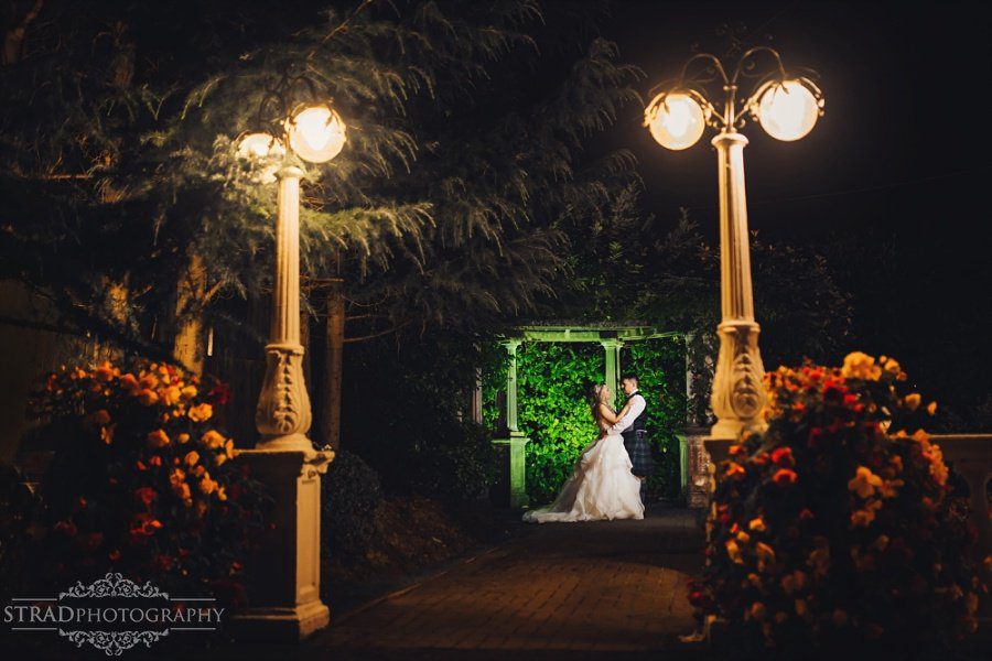 bothwell bridge hotel wedding photography, bride and groom, glasgow, scotland, scottish wedding, wedding photography