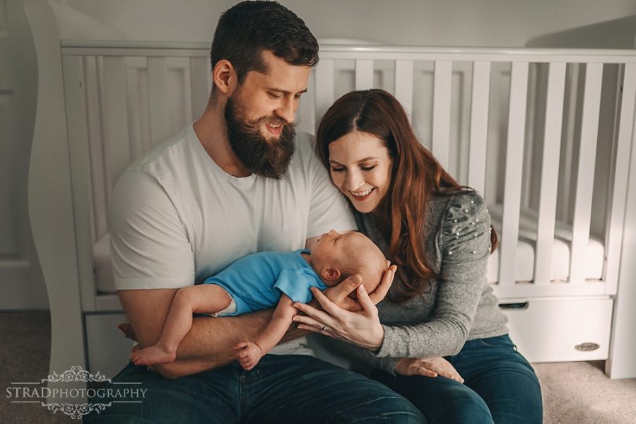 lifestyle newborn photography session in Glasgow
