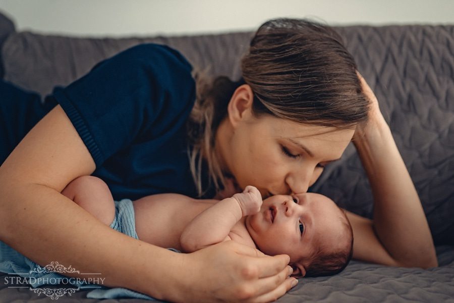 Home lifestyle newborn photoshoot in Glasgow