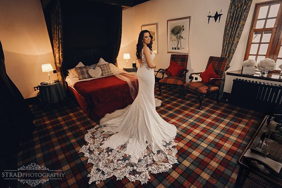 Wedding photography Ayrshire Brig o Doon
