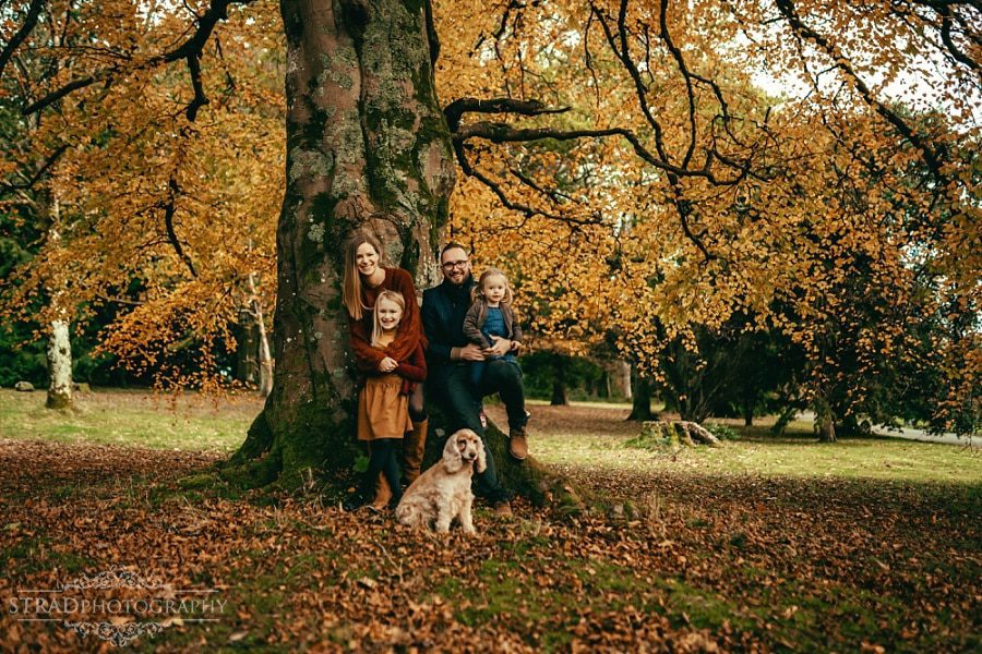 Autumn family photography in Balloch Country Park