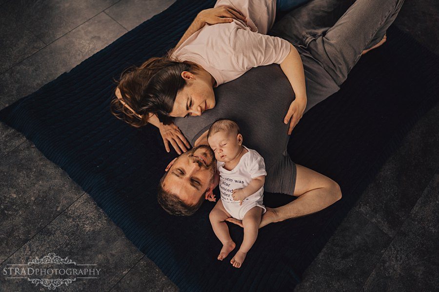 Lifestyle photography newborn session in Glasgow