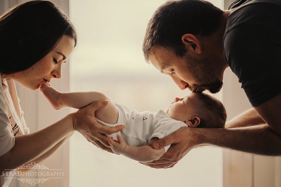 Lifestyle photography newborn session in Glasgow