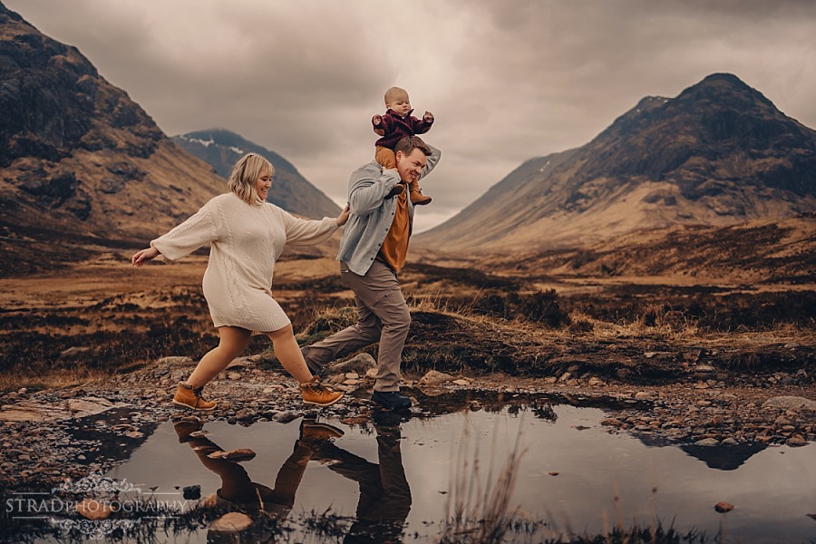 Family photo session in Highlands Glencoe