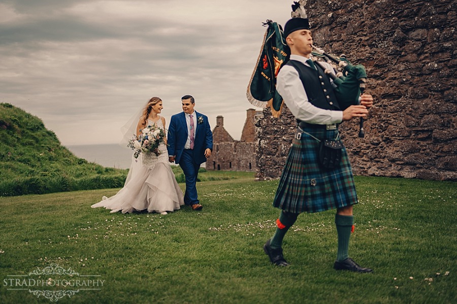 Dunnottar Castle elopement wedding Scotland