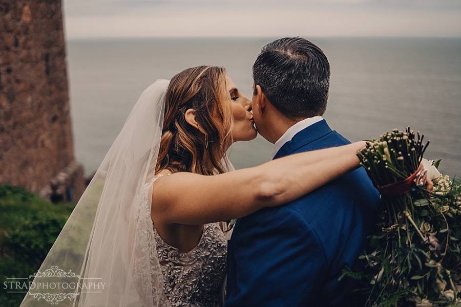 Dunnottar Castle elopement wedding Scotland
