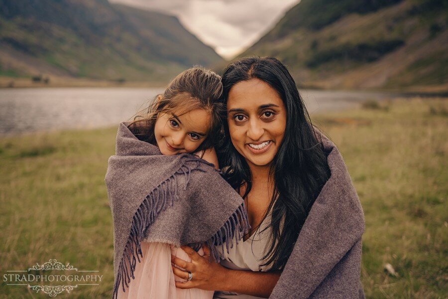 Loch Achtriochtan family photography in Glencoe