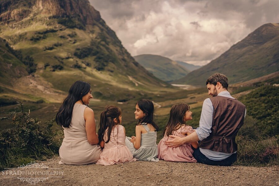 Loch Achtriochtan family photography in Glencoe
