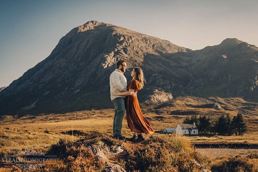 Summer Couple Photoshoot in Glencoe