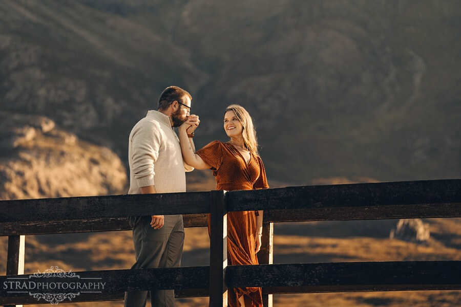 Summer Couple Photoshoot in Glencoe