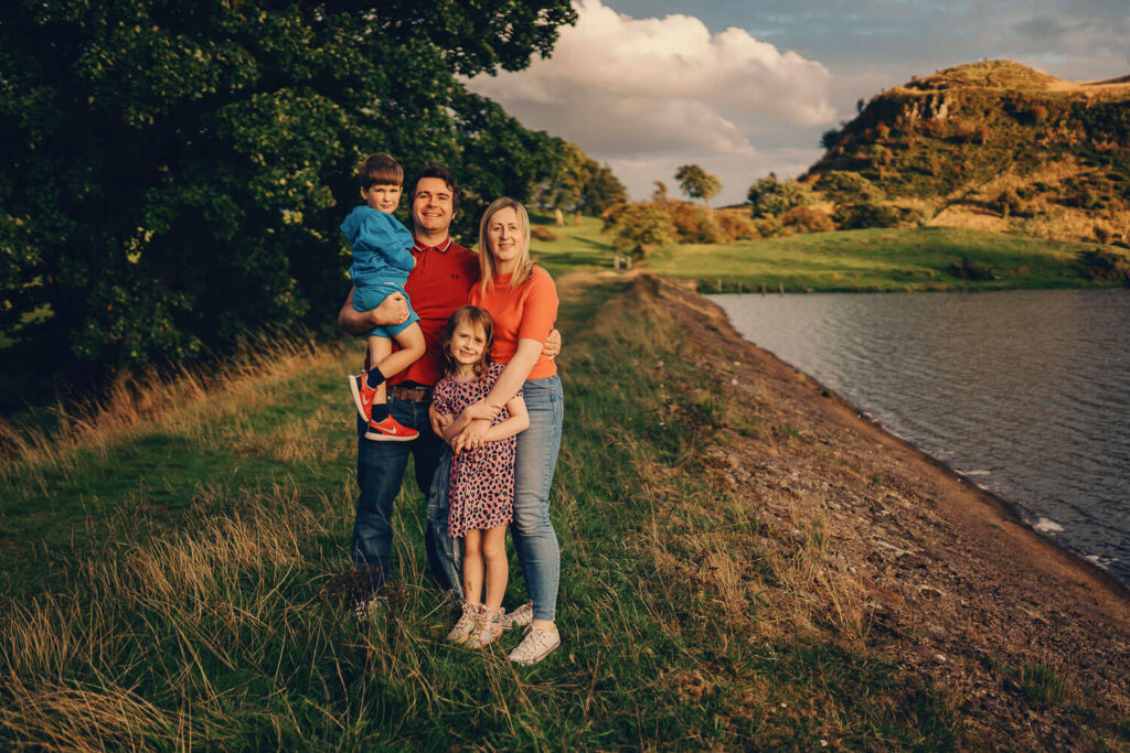 Family photo session at Duncarnock Fort near Barrhead.